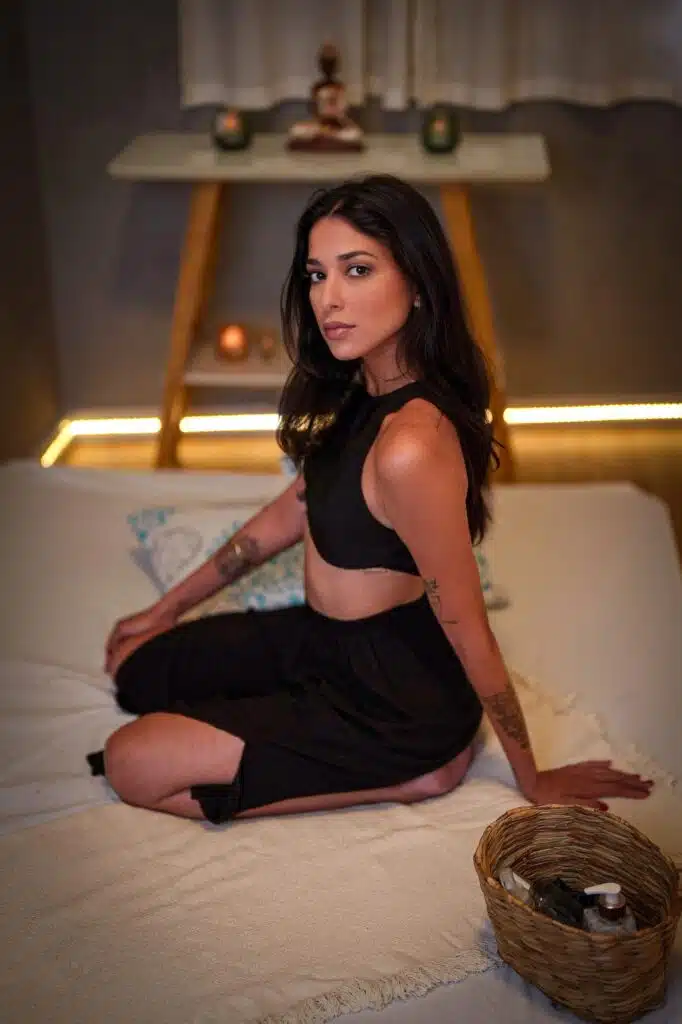 Terapeuta tântrica Cléo