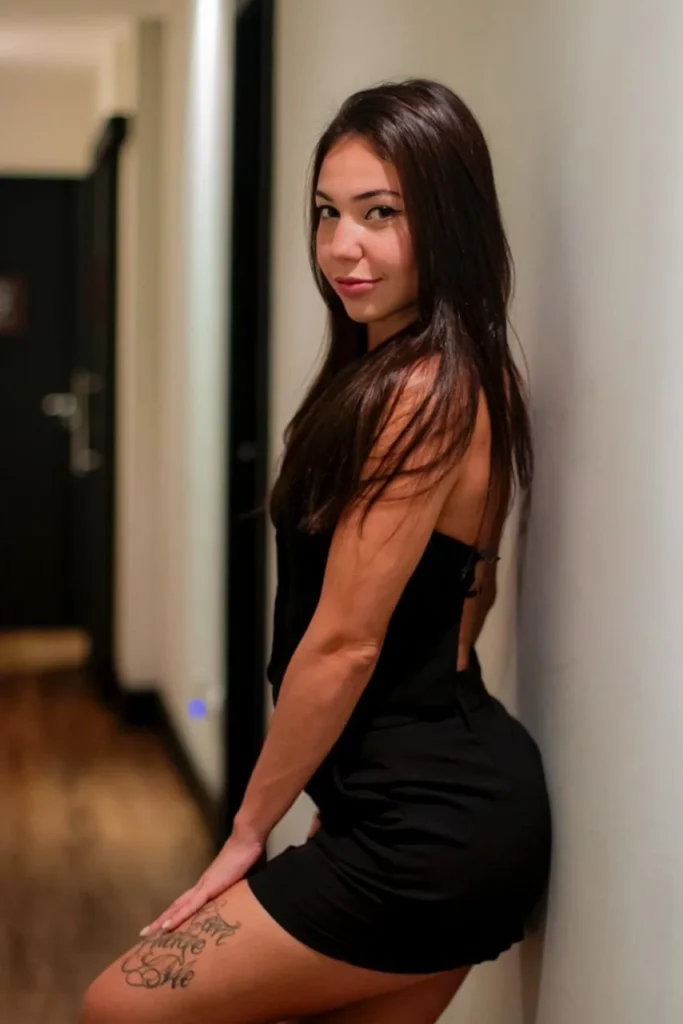 Maria Clara RJ Massagem Centro